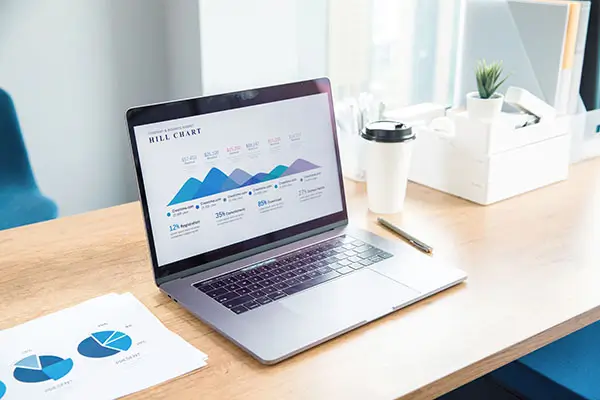 牙买加人去到捷克旅游多少钱呢