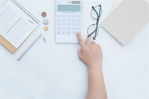 爱沙尼亚的人到捷克旅游少花冤枉钱指南